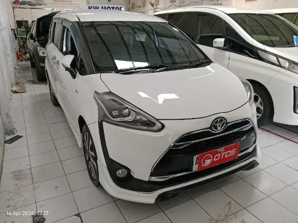 2016 Toyota Sienta 1.5 Q
