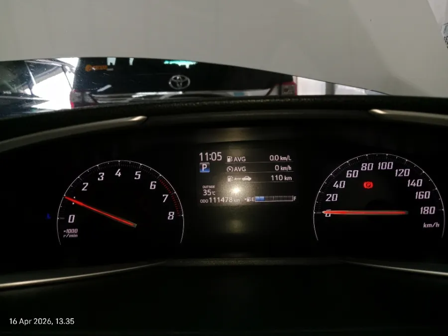 Foto Mobil Bekas Odometer Toyota Sienta 1.5 Q tahun 2016