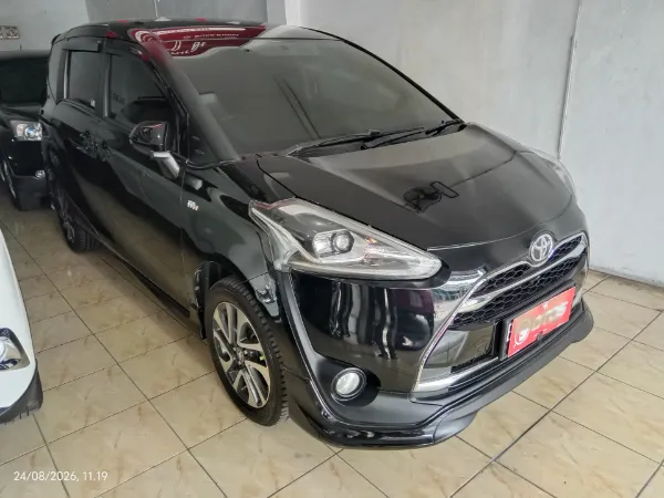 2017 Toyota Sienta 1.5 Q - Foto 1 dari 6