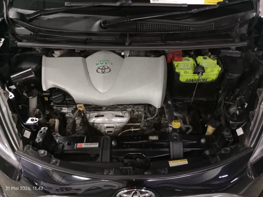 Foto Mobil Bekas Mesin Toyota Sienta 1.5 Q tahun 2017