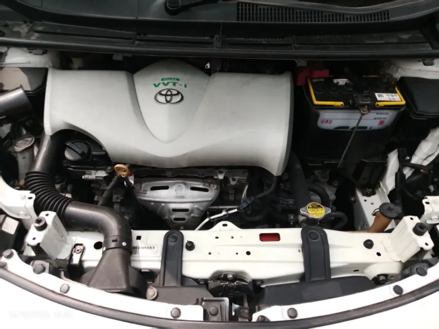 Foto Mobil Bekas Mesin Toyota Sienta 1.5 Q tahun 2017