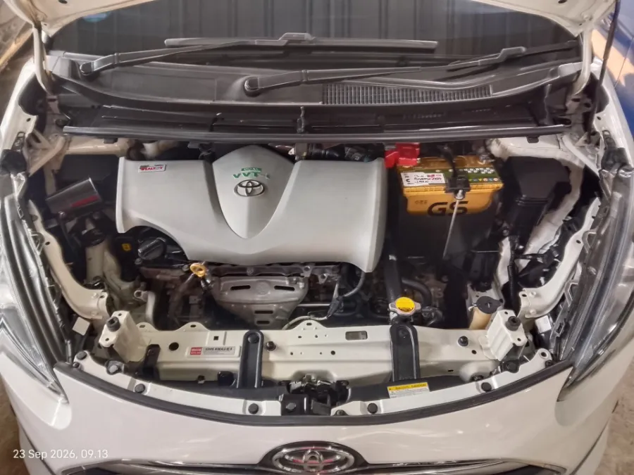 Foto Mobil Bekas Mesin Toyota Sienta 1.5 Q tahun 2017
