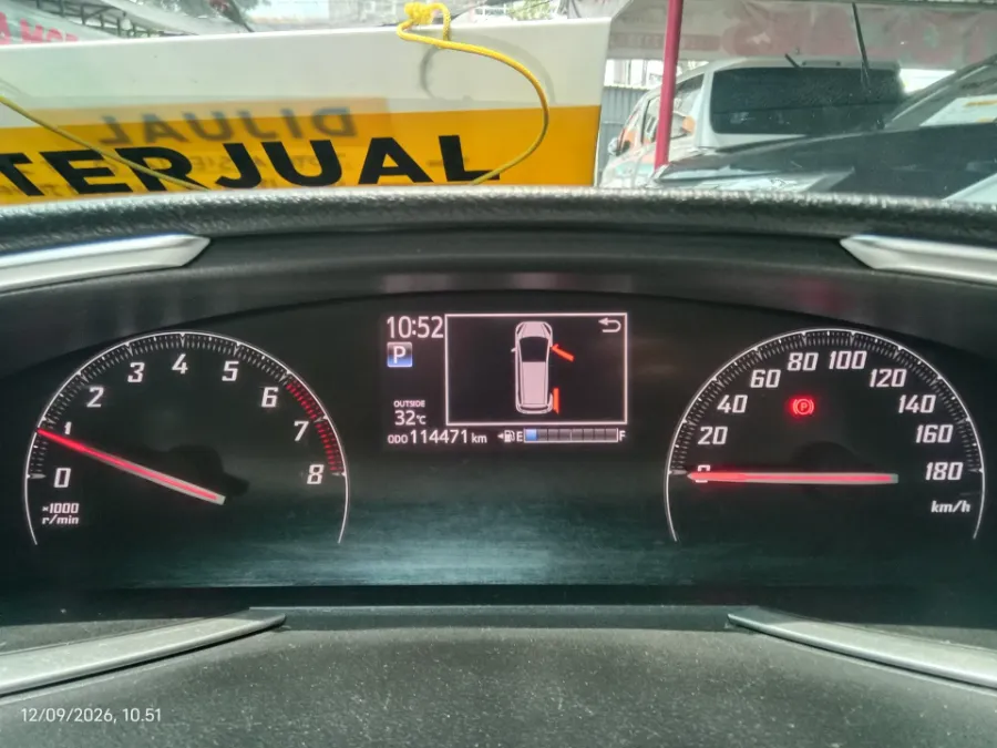 Foto Mobil Bekas Odometer Toyota Sienta 1.5 Q tahun 2017