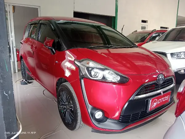 2017 Toyota Sienta 1.5 V
