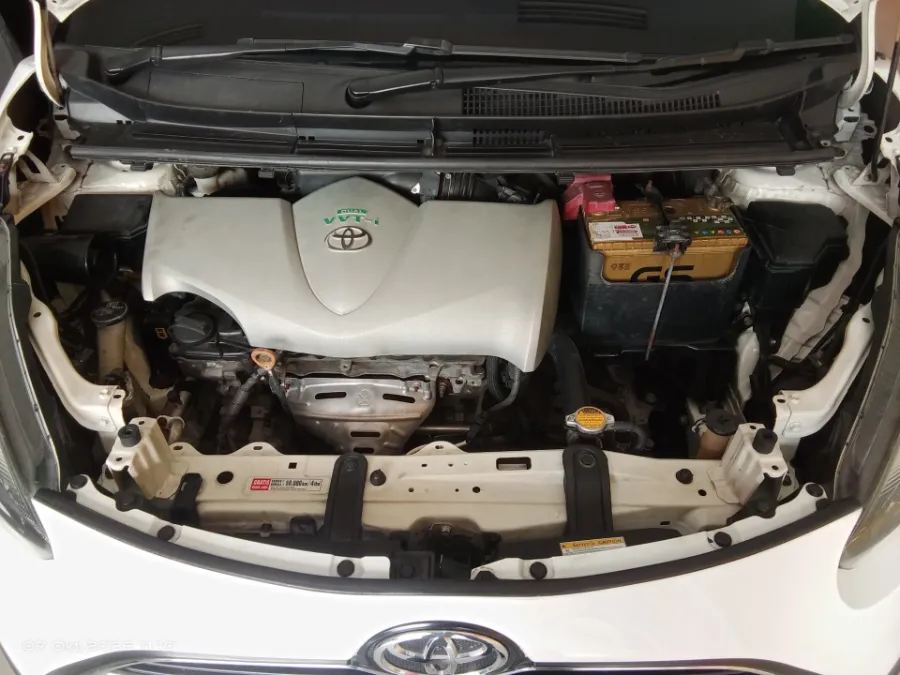 Foto Mobil Bekas Mesin Toyota Sienta 1.5 V tahun 2017