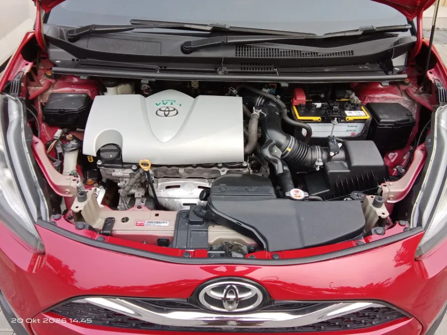 Foto Mobil Bekas Mesin Toyota Sienta 1.5 V tahun 2021
