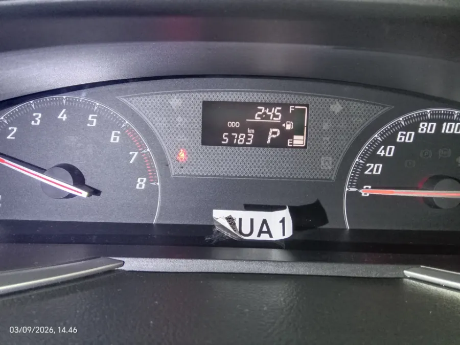 Foto Mobil Bekas Odometer Toyota Sienta 1.5 V tahun 2022