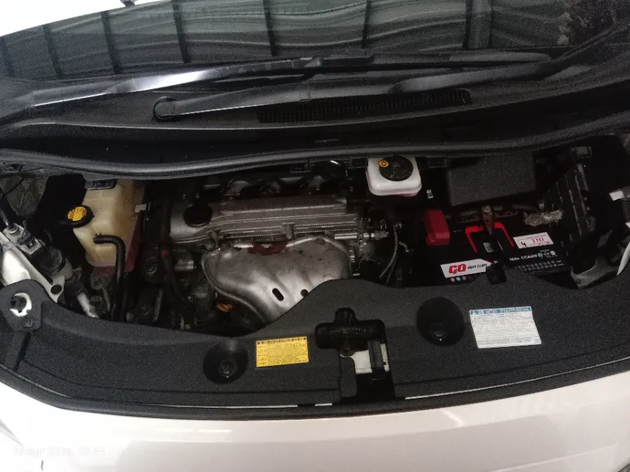 Foto Mobil Bekas Mesin Toyota Vellfire 2.4 Z tahun 2014