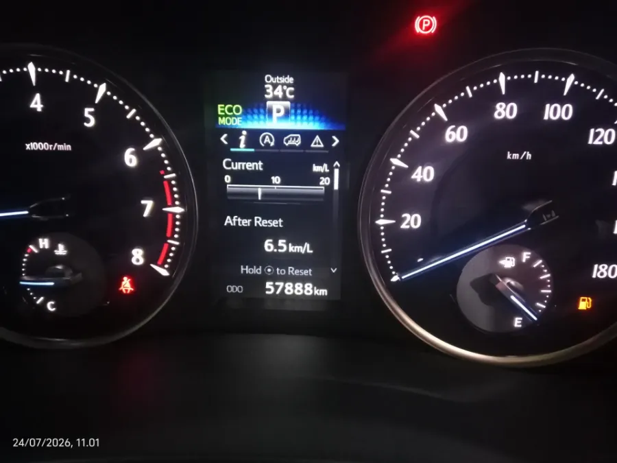 Foto Mobil Bekas Odometer Toyota Vellfire 2.5 G tahun 2017