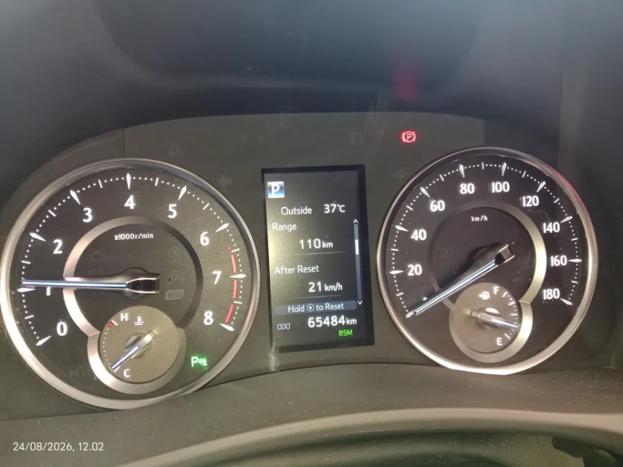 Foto Mobil Bekas Odometer Toyota Vellfire 2.5 G tahun 2018