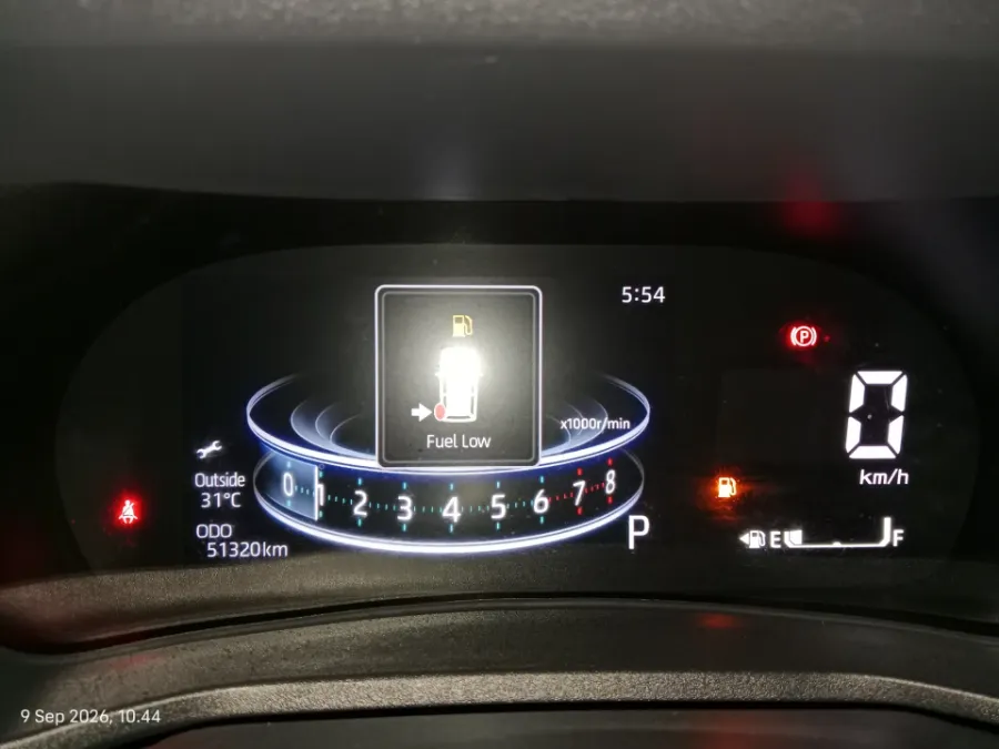 Foto Mobil Bekas Odometer Toyota Veloz 1.5 Q tahun 2021