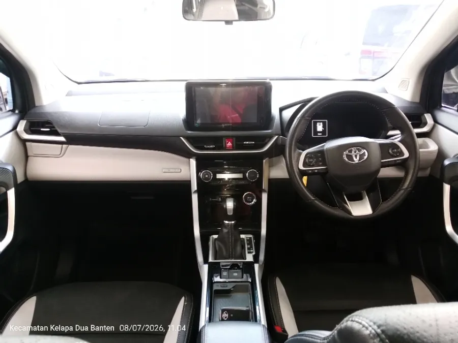 Foto Mobil Bekas Dashboard Toyota Veloz 1.5 Q tahun 2022