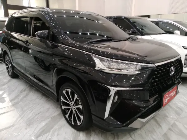 2022 Toyota Veloz 1.5 Q - Foto 1 dari 6