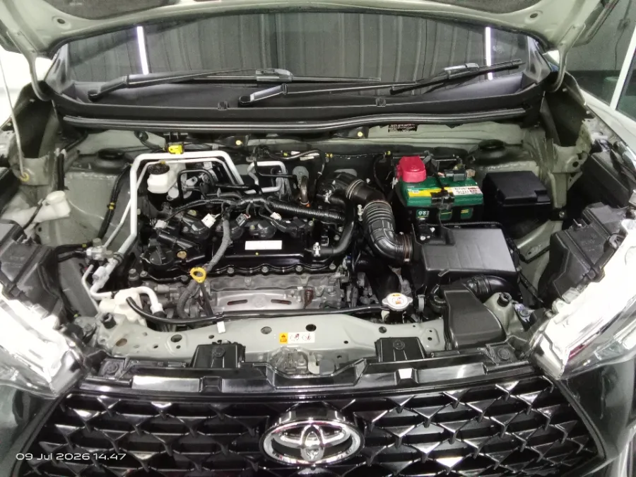 Foto Mobil Bekas Mesin Toyota Veloz 1.5 Q tahun 2022