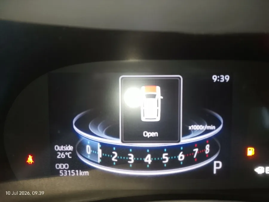 Foto Mobil Bekas Odometer Toyota Veloz 1.5 Q tahun 2022