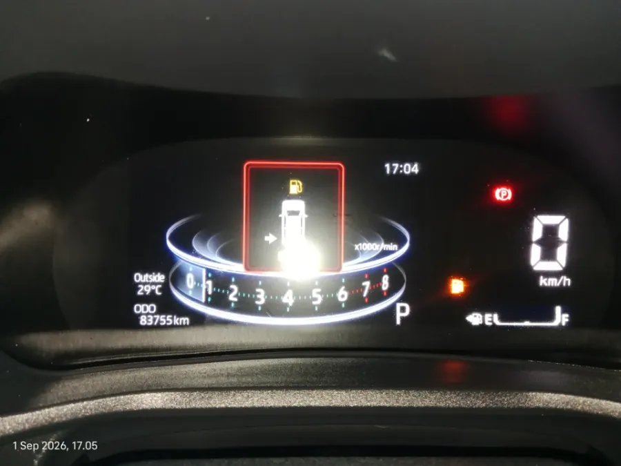 Foto Mobil Bekas Odometer Toyota Veloz 1.5 Q tahun 2022
