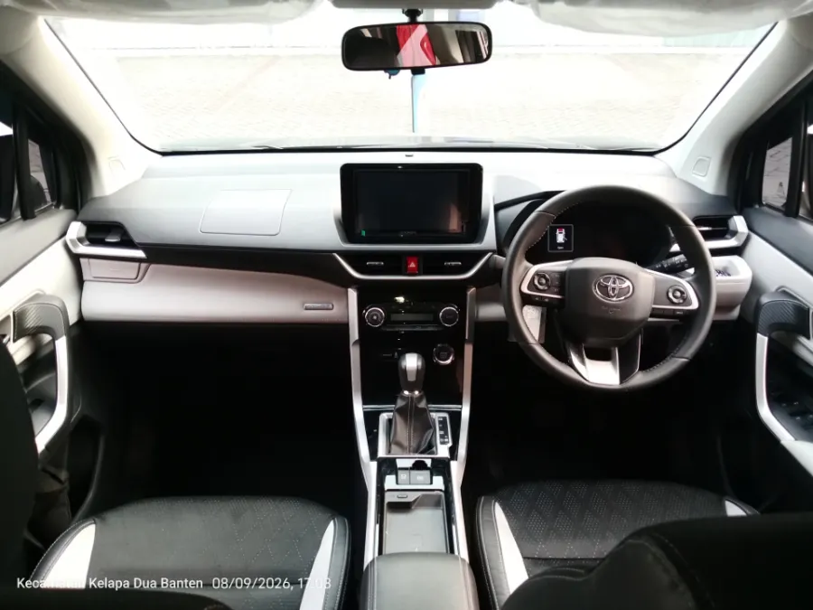 Foto Mobil Bekas Dashboard Toyota Veloz 1.5 Q tahun 2023