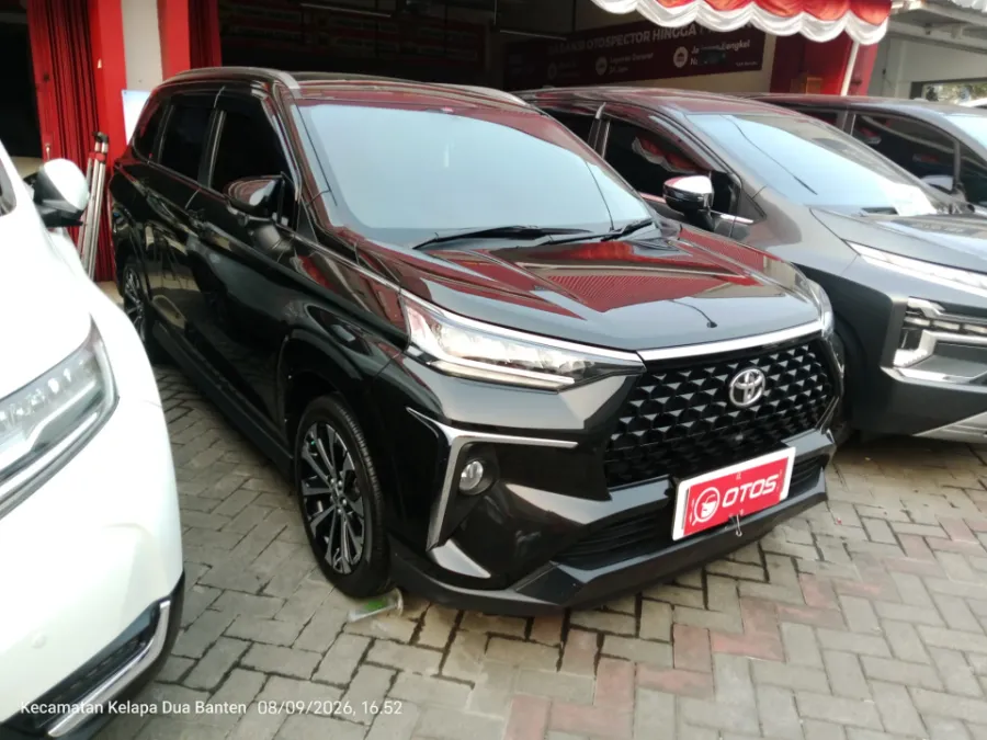 Foto Mobil Bekas Kanan Depan Toyota Veloz 1.5 Q tahun 2023