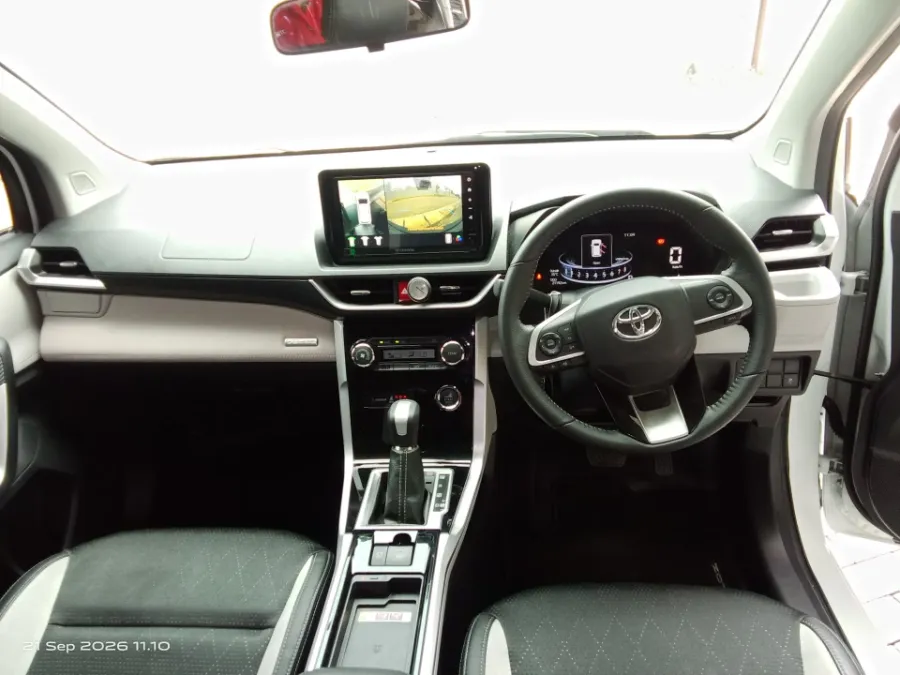 Foto Mobil Bekas Dashboard Toyota Veloz 1.5 Q tahun 2025