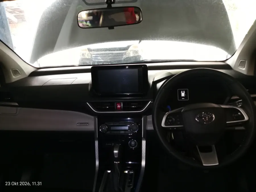 Foto Mobil Bekas Dashboard Toyota Veloz 1.5 Q tahun 2025