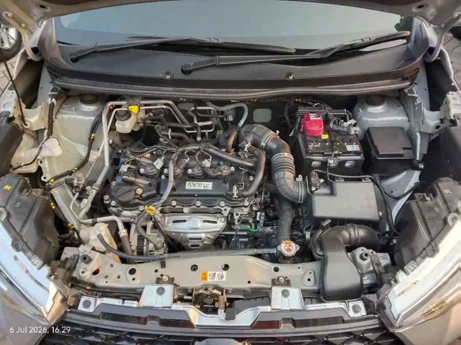 Foto Mobil Bekas Mesin Toyota Veloz 1.5 Q tahun 2025