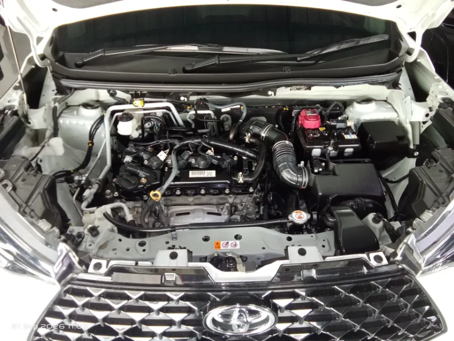Foto Mobil Bekas Mesin Toyota Veloz 1.5 Q tahun 2025