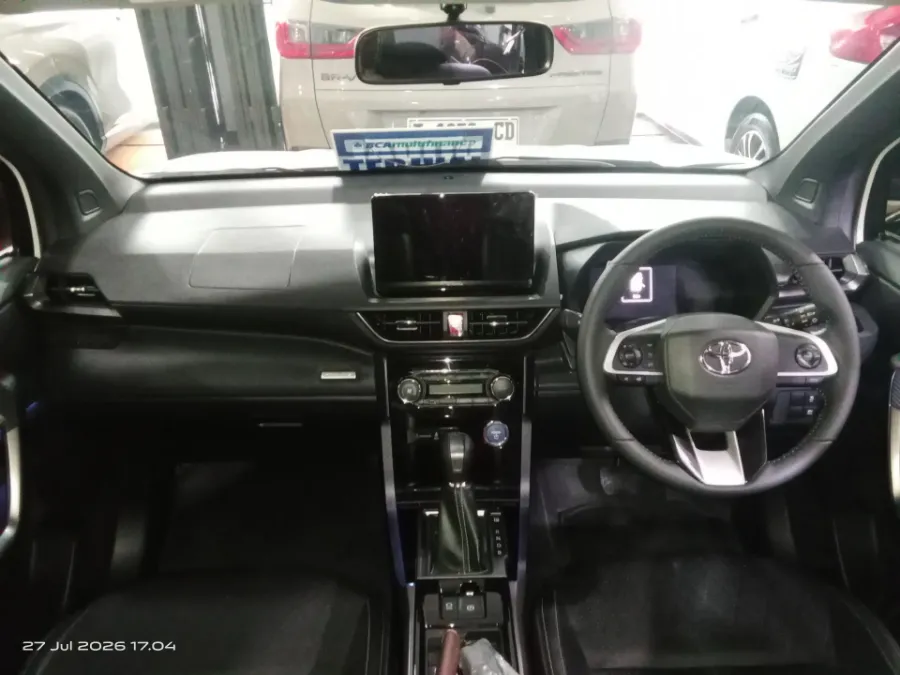 Foto Mobil Bekas Dashboard Toyota Veloz 1.5 Q Modellista tahun 2026