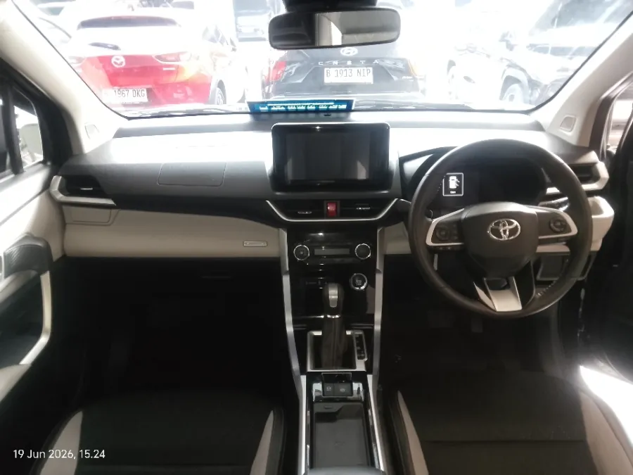 Foto Mobil Bekas Dashboard Toyota Veloz 1.5 Q TSS tahun 2021