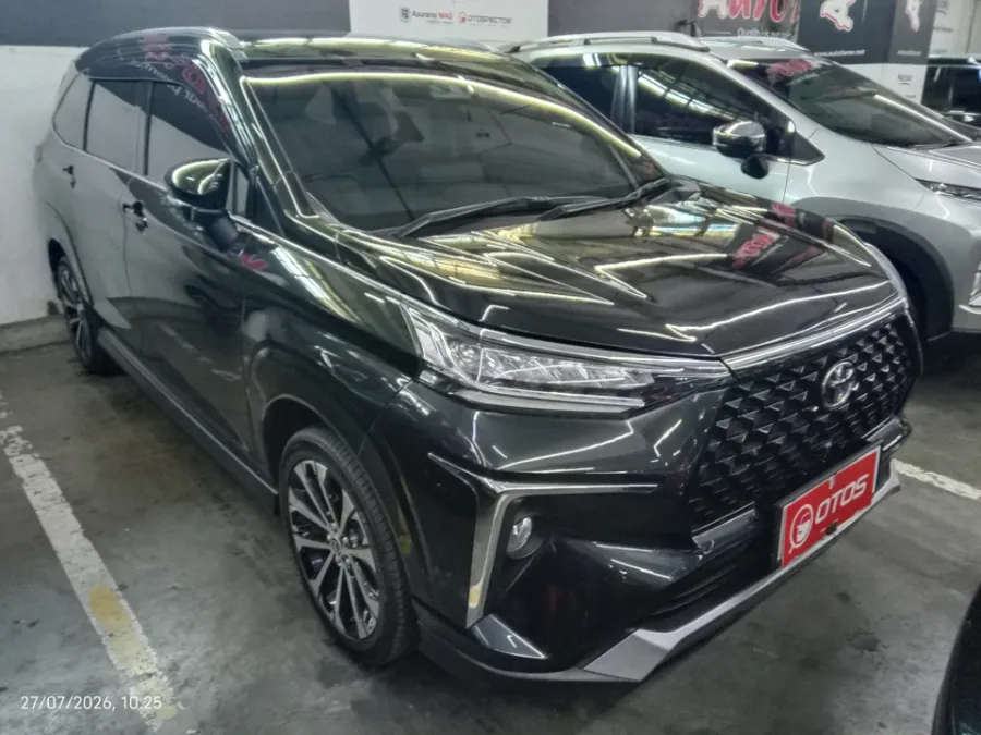 Foto Mobil Bekas Kanan Depan Toyota Veloz 1.5 Q TSS tahun 2021