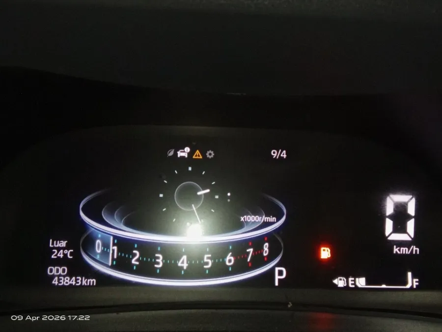Foto Mobil Bekas Odometer Toyota Veloz 1.5 Q TSS tahun 2021