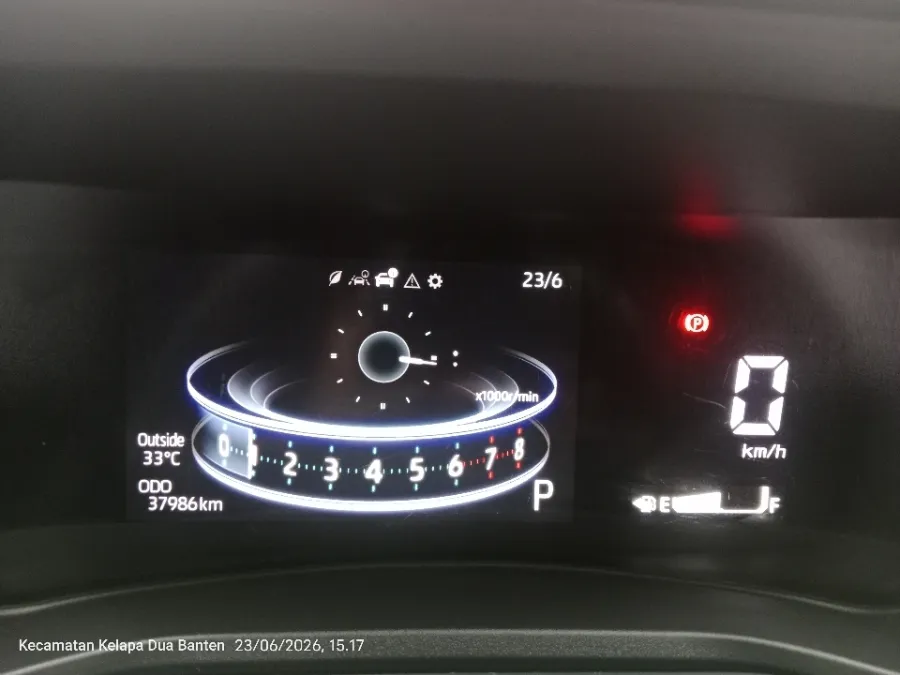 Foto Mobil Bekas Odometer Toyota Veloz 1.5 Q TSS tahun 2022