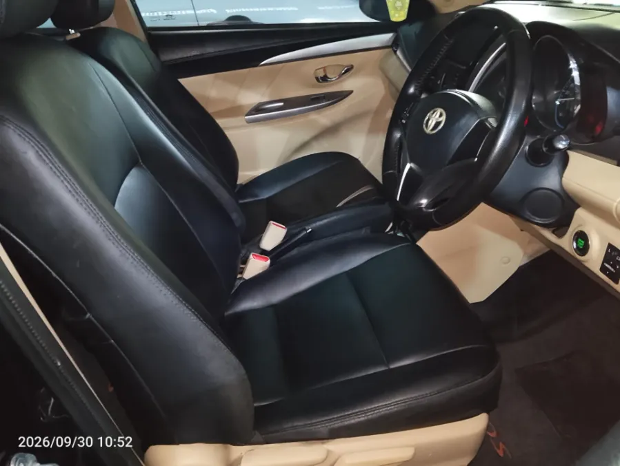 Foto Mobil Bekas Kabin Depan Toyota Vios 1.5 G tahun 2016