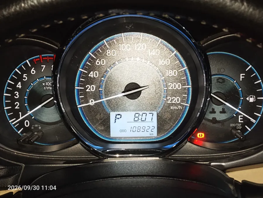 Foto Mobil Bekas Odometer Toyota Vios 1.5 G tahun 2016