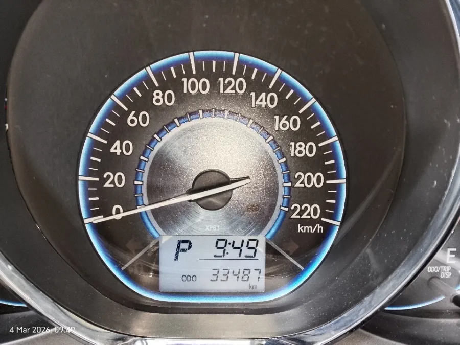 Foto Mobil Bekas Odometer Toyota Vios 1.5 G tahun 2017