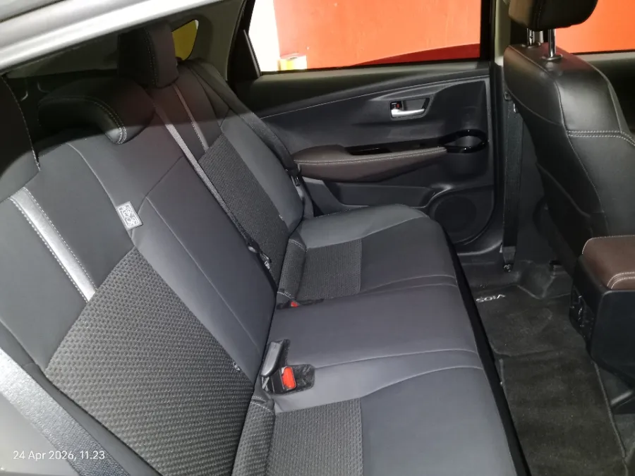 Foto Mobil Bekas Kabin Belakang Toyota Vios 1.5 G tahun 2025
