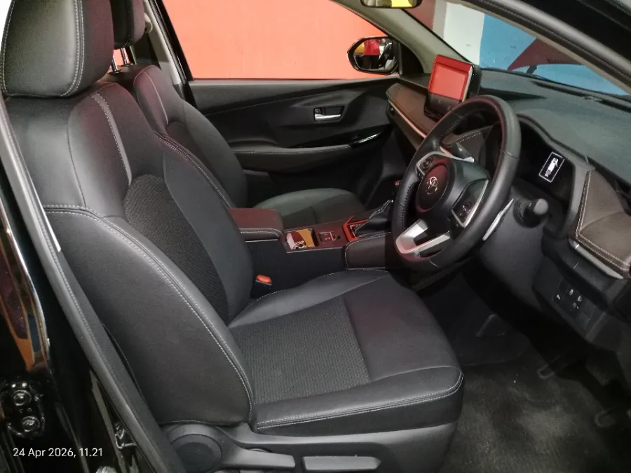 Foto Mobil Bekas Kabin Depan Toyota Vios 1.5 G tahun 2025