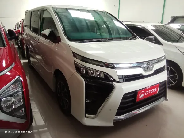 2018 Toyota Voxy 2.0