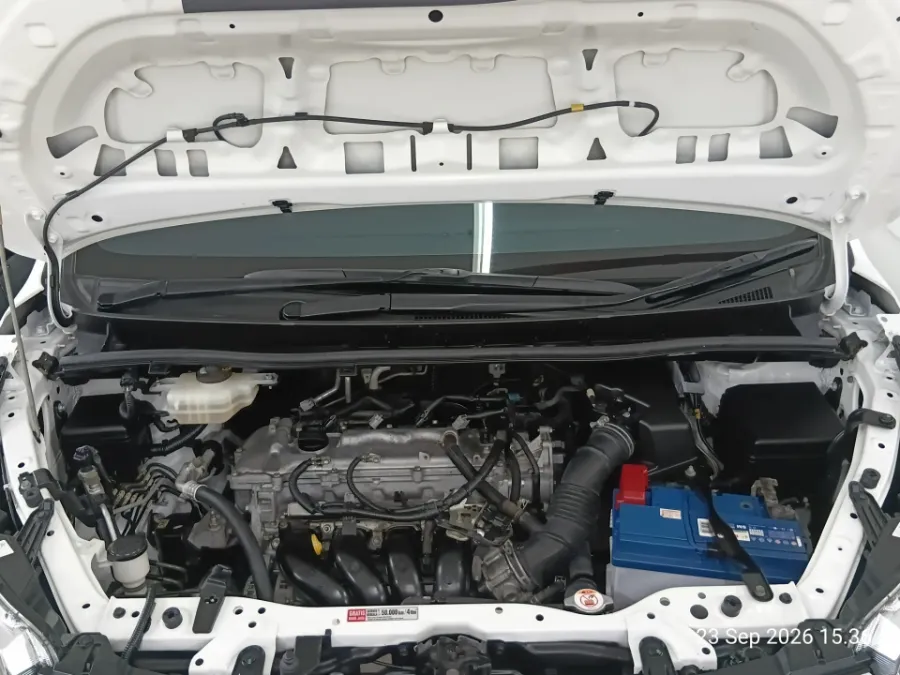 Foto Mobil Bekas Mesin Toyota Voxy 2.0 tahun 2018