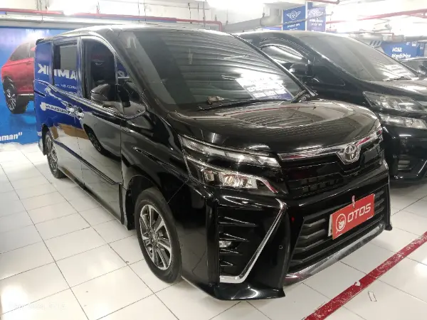 2019 Toyota Voxy 2.0 - Foto 1 dari 6