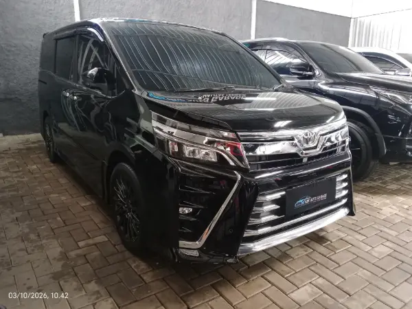 2021 Toyota Voxy 2.0