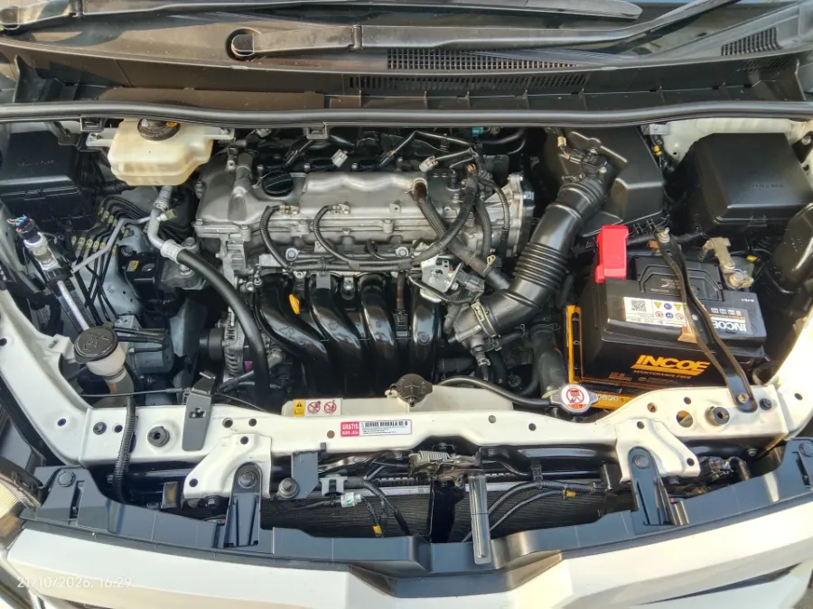 Foto Mobil Bekas Mesin Toyota Voxy 2.0 tahun 2021