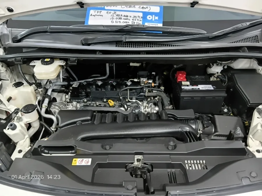Foto Mobil Bekas Mesin Toyota Voxy 2.0 tahun 2022