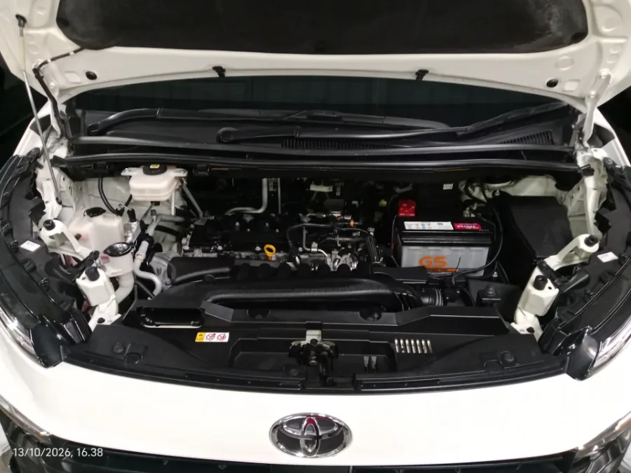Foto Mobil Bekas Mesin Toyota Voxy 2.0 tahun 2022