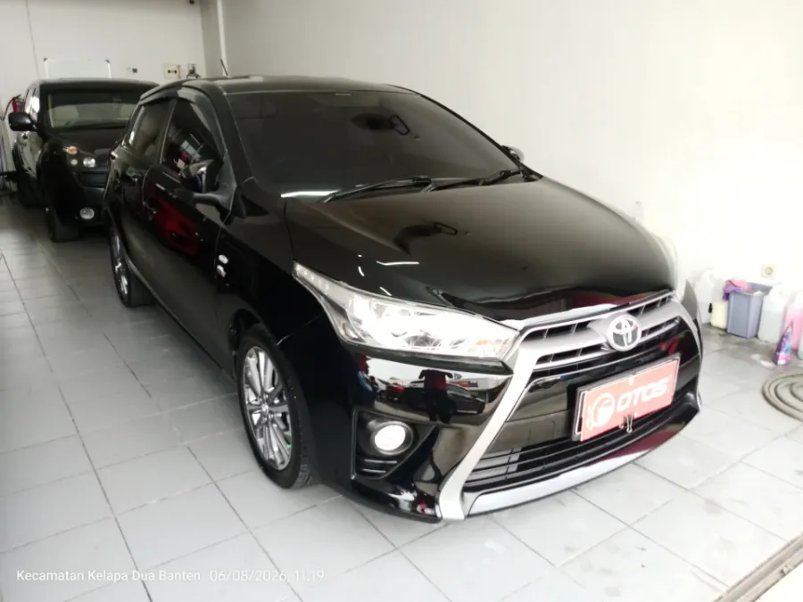 Foto Mobil Bekas Kanan Depan Toyota Yaris 1.5 G tahun 2017