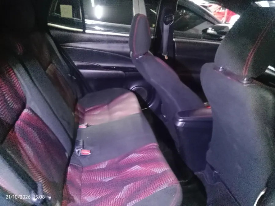 Foto Mobil Bekas Kabin Belakang Toyota Yaris 1.5 GR sport tahun 2022