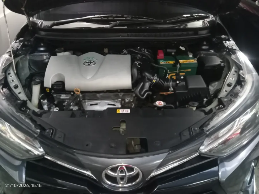 Foto Mobil Bekas Mesin Toyota Yaris 1.5 GR sport tahun 2022