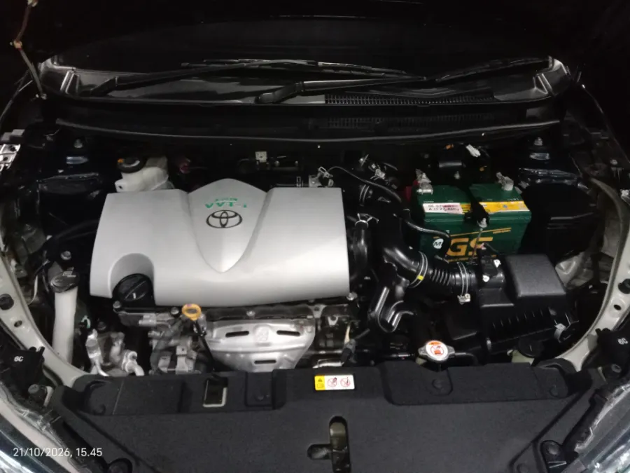 Foto Mobil Bekas Mesin Toyota Yaris 1.5 GR sport tahun 2023