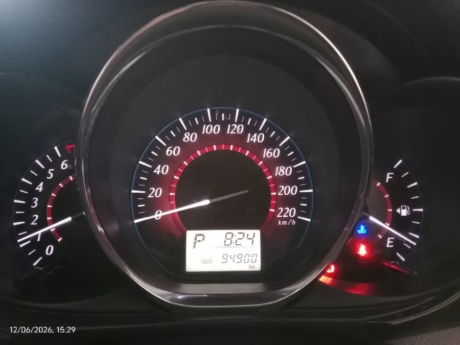 Foto Mobil Bekas Odometer Toyota Yaris 1.5 S tahun 2016
