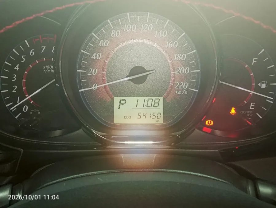 Foto Mobil Bekas Odometer Toyota Yaris 1.5 S tahun 2016