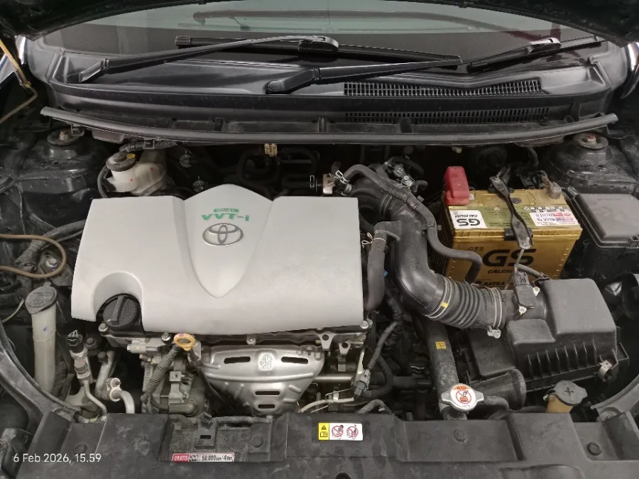 Foto Mobil Bekas Mesin Toyota Yaris 1.5 S tahun 2017
